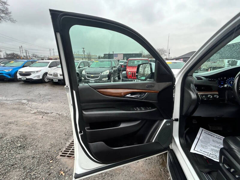 2020 Cadillac Escalade ESV Luxury