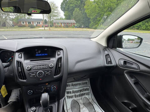 2016 Ford Focus S
