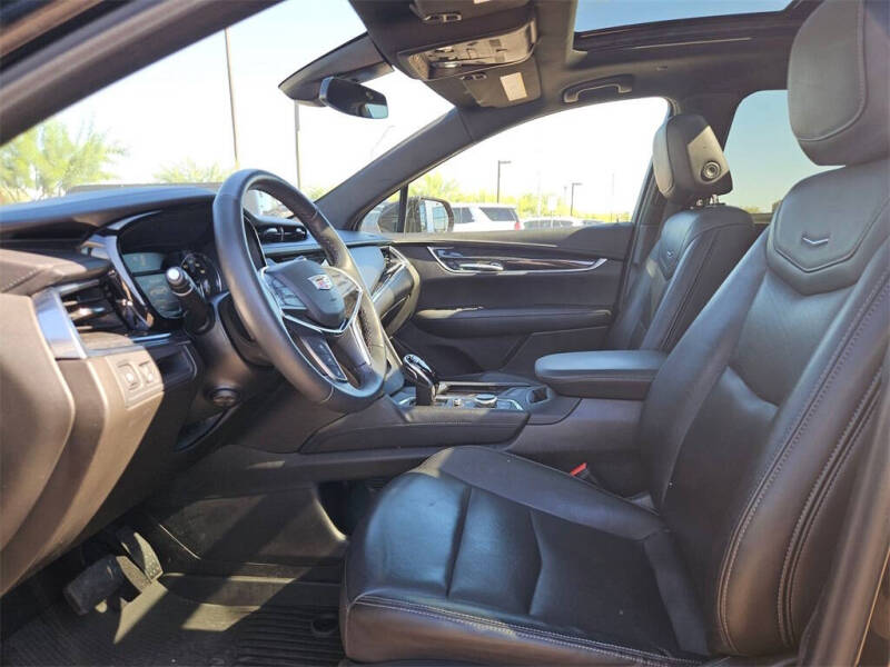 2022 Cadillac XT5 Premium Luxury