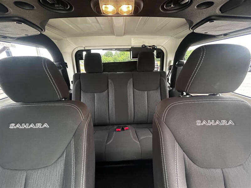 2017 Jeep Wrangler Sahara