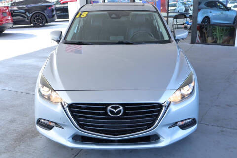 2018 Mazda MAZDA3 Touring