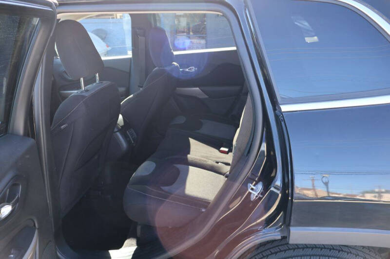 2018 Jeep Cherokee Latitude