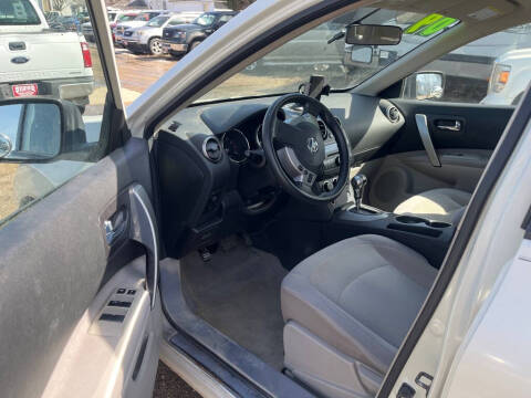 2009 Nissan Rogue S