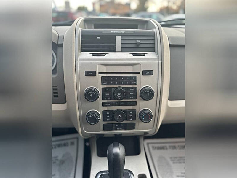 2011 Ford Escape XLT