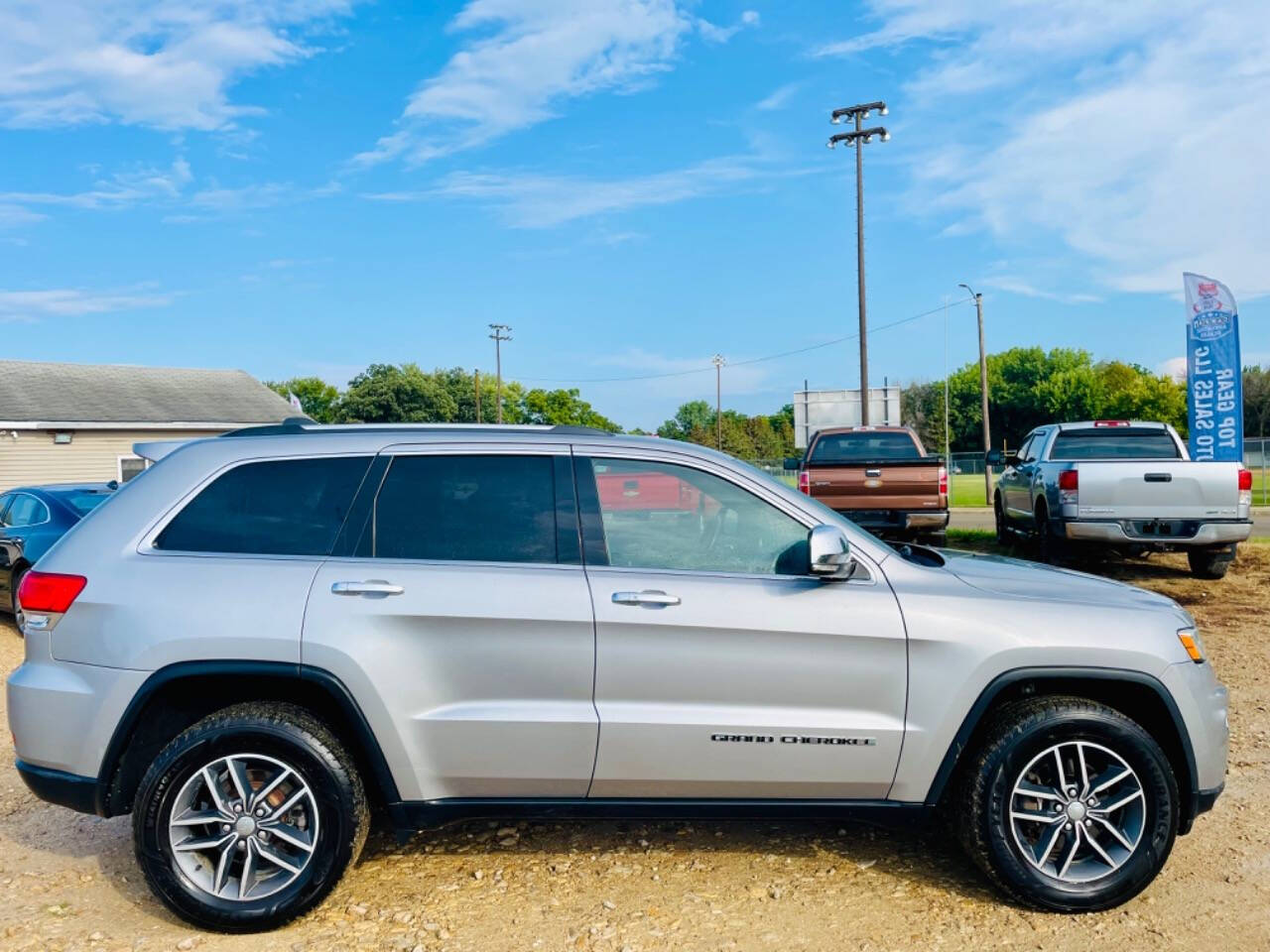 2017 Jeep Grand Cherokee for sale at Top Gear Auto Sales LLC in Le Roy, MN