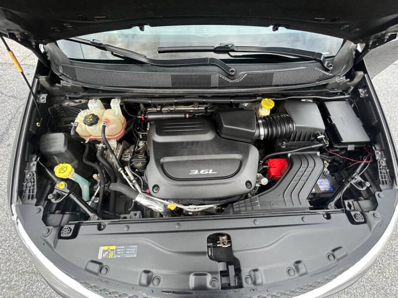 2017 Chrysler Pacifica Touring Plus