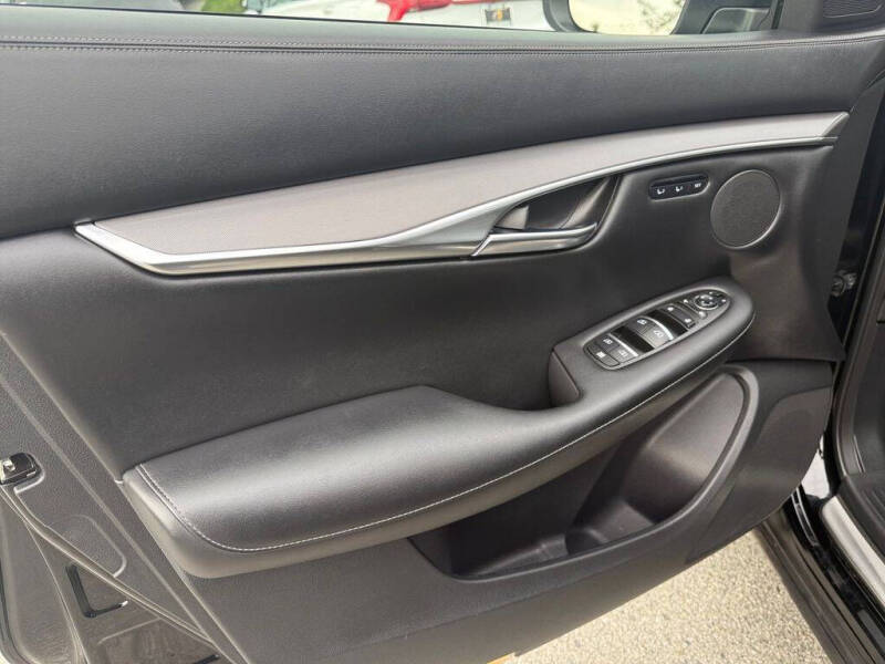 2023 Infiniti QX50 Luxe