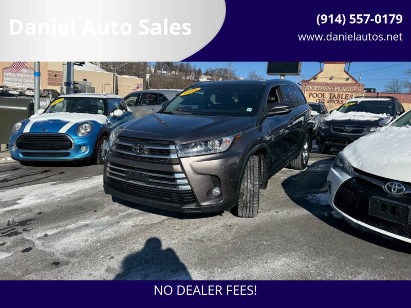 2018 Toyota Highlander for sale at Daniel Auto Sales in Yonkers NY