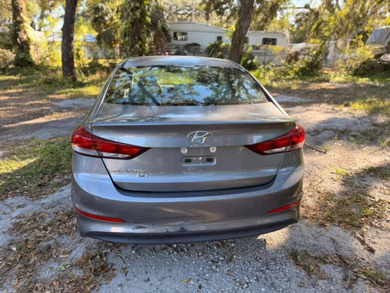 2018 Hyundai Elantra