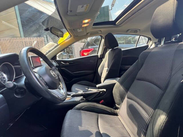 2015 Mazda MAZDA3 i Touring