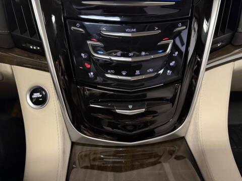 2019 Cadillac Escalade Premium Luxury