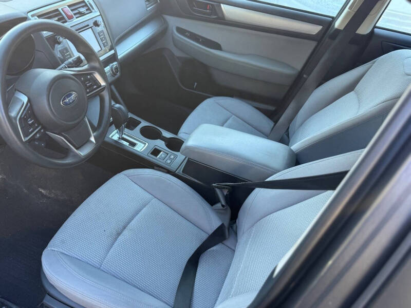 2019 Subaru Outback 2.5i