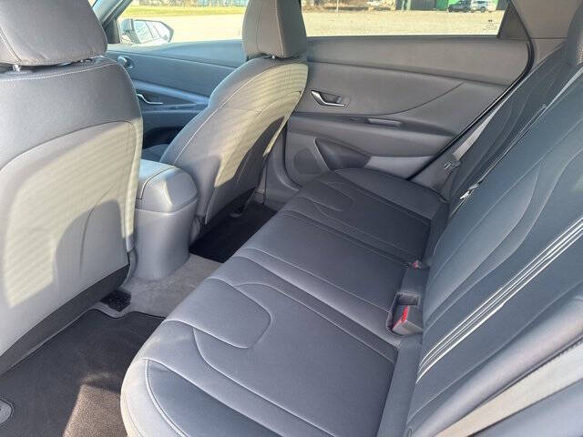 2022 Hyundai Elantra