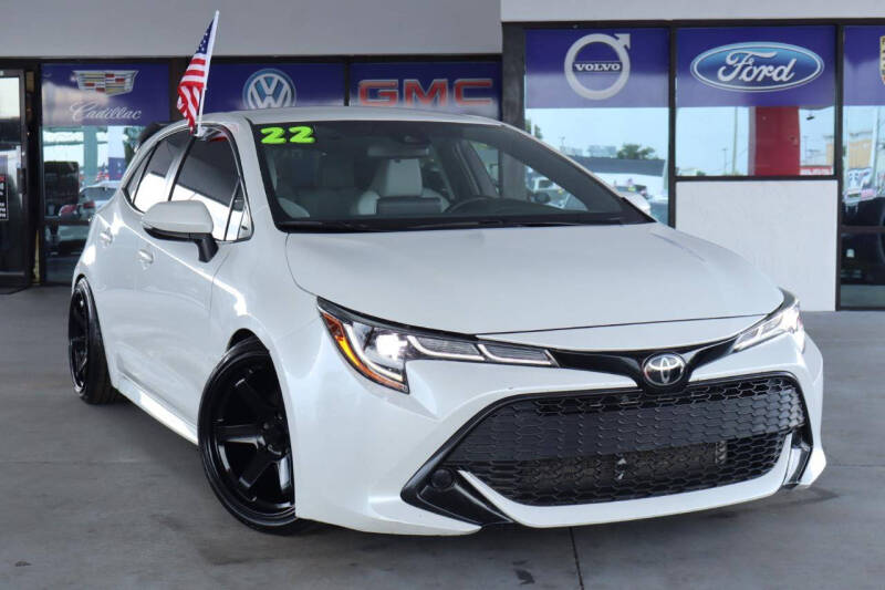 2022 Toyota Corolla Hatchback SE