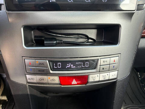 2012 Subaru Legacy 3.6R Limited