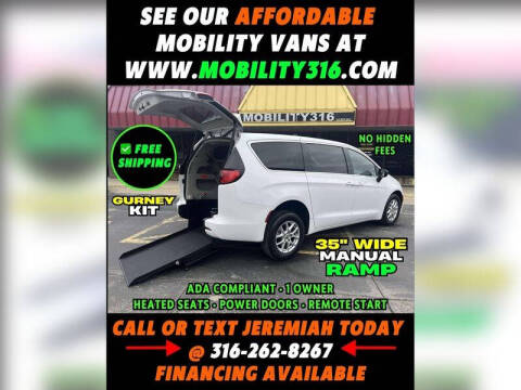 2024 Chrysler Voyager LX