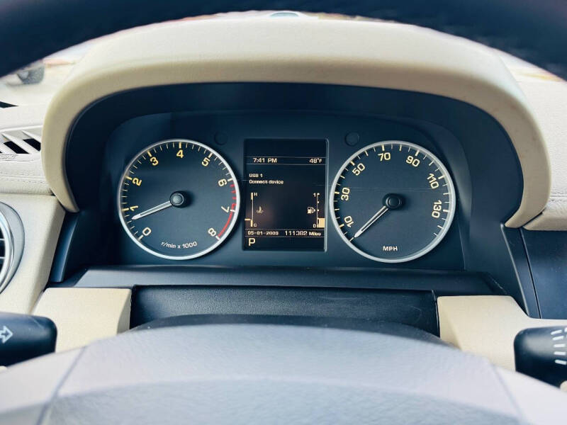 2012 Land Rover LR4 HSE LUX