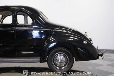 1939 Ford Deluxe