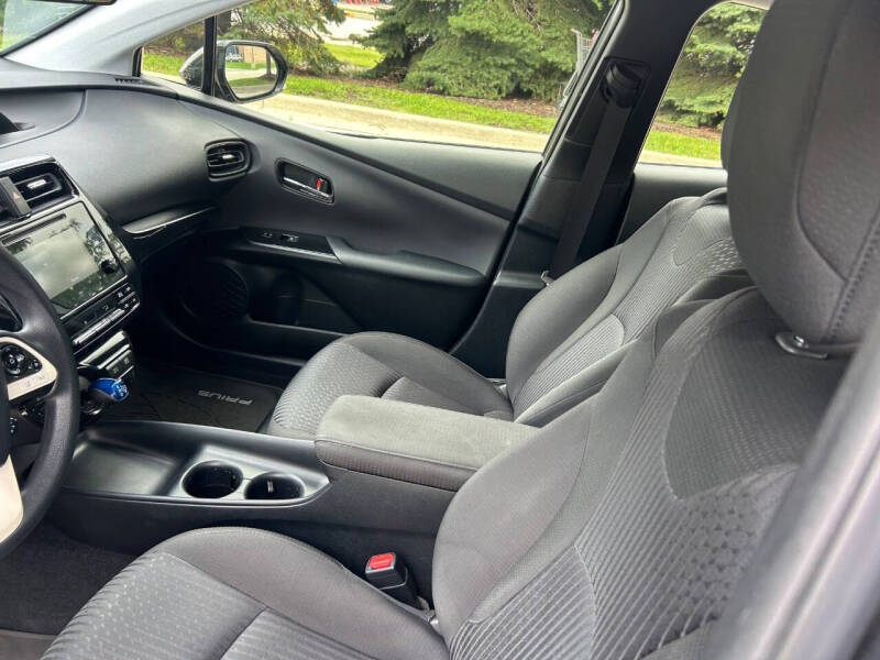 2017 Toyota Prius Two