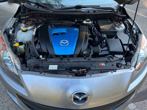 2013 Mazda MAZDA3 i Sport