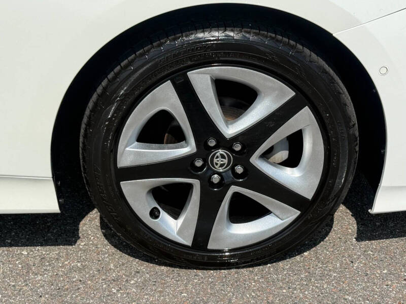 2017 Toyota Prius Four Touring