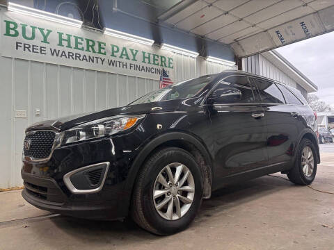 2016 Kia Sorento for sale at Patrick Auto Group in Knox IN
