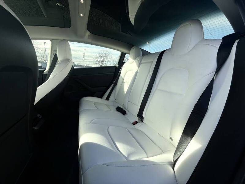 2022 Tesla Model 3 Performance