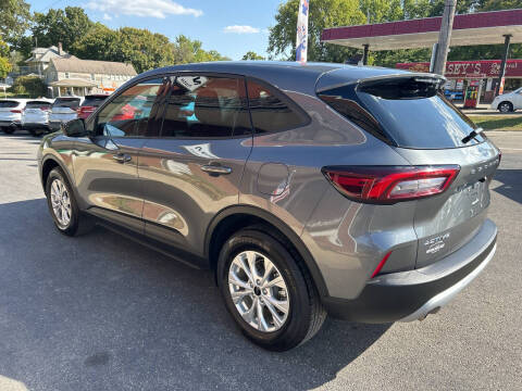 2025 Ford Escape Active