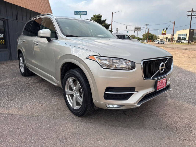 2016 Volvo XC90 T5 Momentum