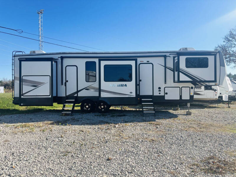 2021 Forest River Sierra