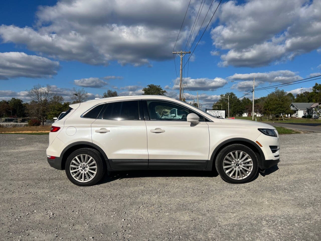 2019 Lincoln MKC for sale at Dustin & Jared Gosser Auto Sales, LLC in Russell Springs, KY