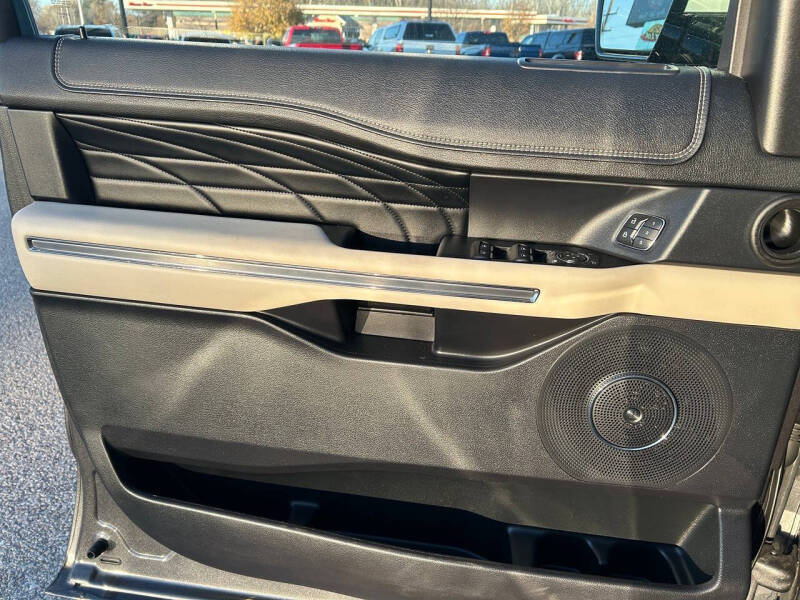 2019 Ford Expedition MAX Platinum