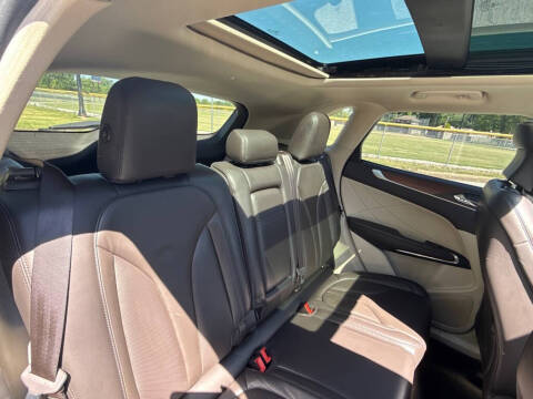 2019 Lincoln MKC Select