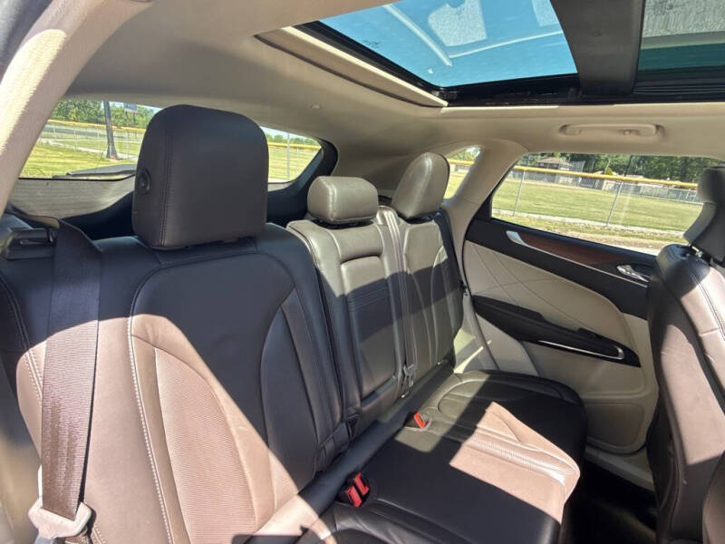 2019 Lincoln MKC Select