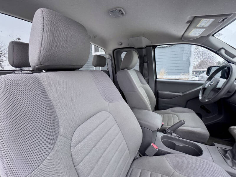 2016 Nissan Frontier S