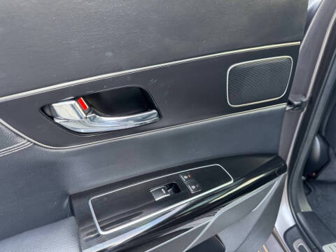 2015 Kia K900 Premium