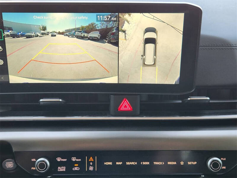 2026 Kia Carnival SX