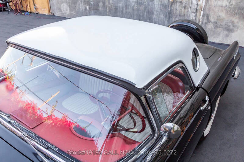 1956 Ford Thunderbird