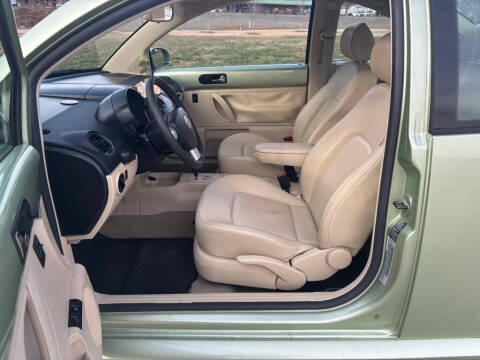 2006 Volkswagen New Beetle 2.5