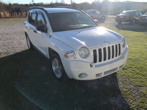 2007 Jeep Compass for sale at B AND S AUTO SALES in Meridianville AL