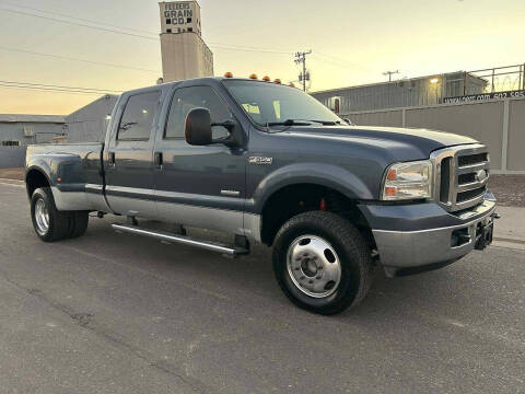 2005 Ford F-350 Super Duty Lariat