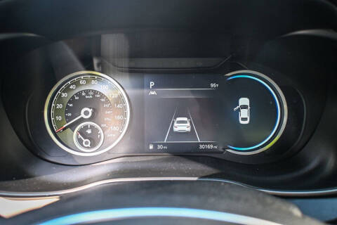 2023 Genesis G70