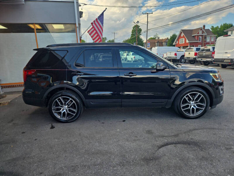 2016 Ford Explorer Sport