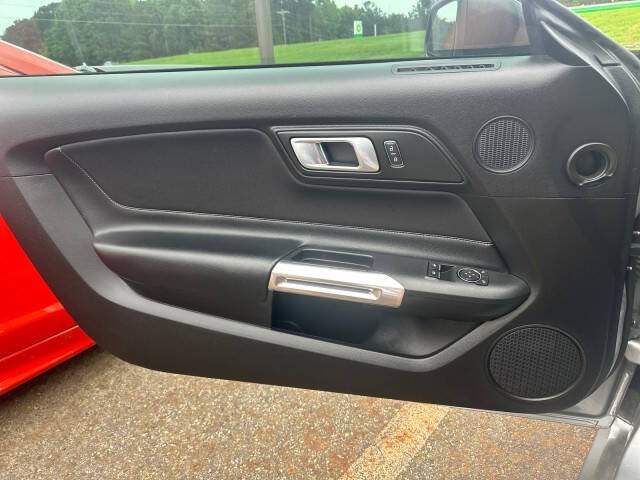 2022 Ford Mustang EcoBoost Premium