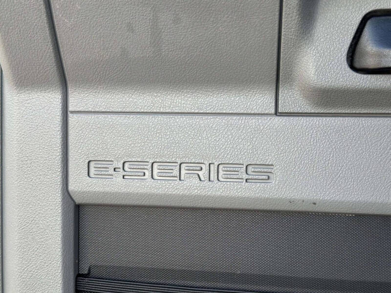 2012 Ford E-Series E-250