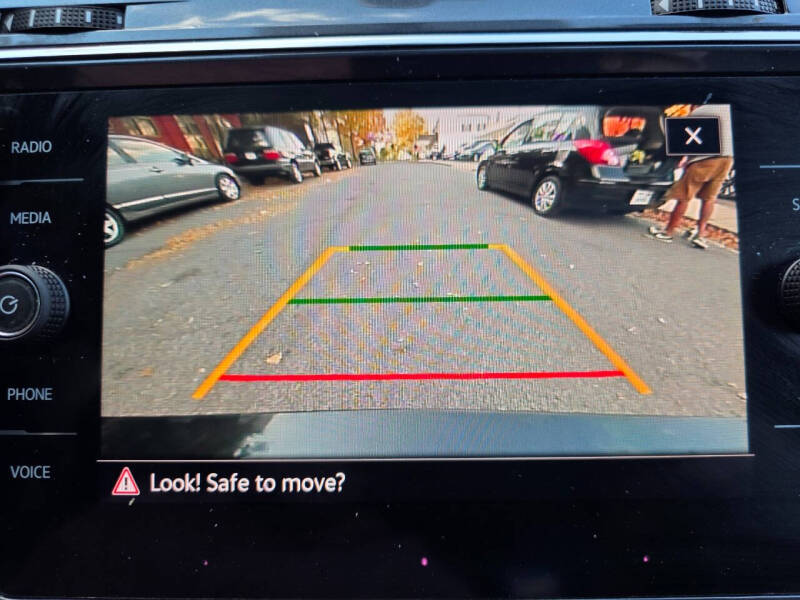 2021 Volkswagen Tiguan SE R-Line Black