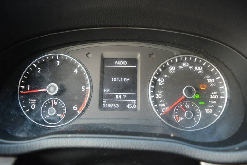 2014 Volkswagen Passat 2.0L TDI SE