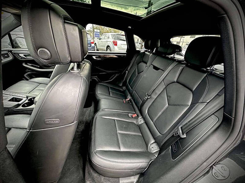 2018 Porsche Macan S