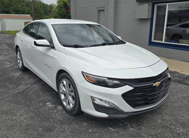 2019 Chevrolet Malibu for sale at Midwest Auto Loans in Davenport, IA