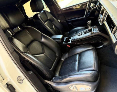 2015 Porsche Macan S